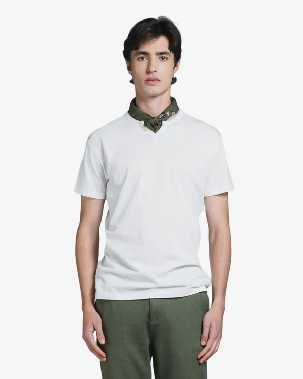 Impure – Lester – T-shirt Serafino in Jersey