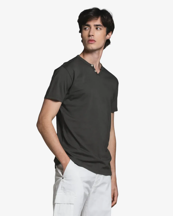 Impure – Lester – T-shirt Serafino in Jersey