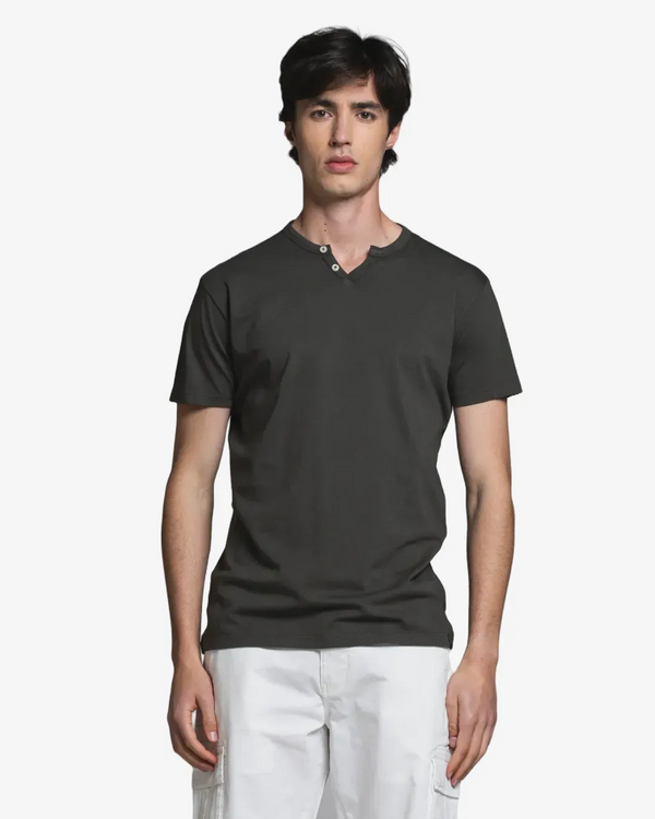 Impure – Lester – T-shirt Serafino in Jersey